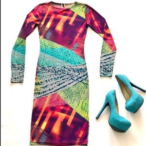 Super Sexy, Form Fitting Long Sleeve Midi Dress